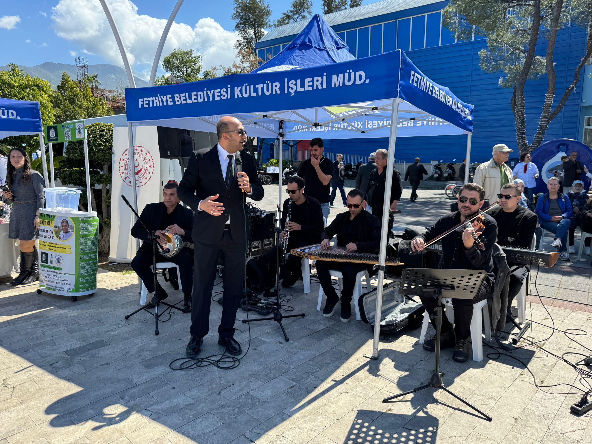 Fethi̇ye’de Yaşlilara Saygi Haftasi Etki̇nli̇ği̇ Renkli̇ Görüntülere Sahne Oldu (1)