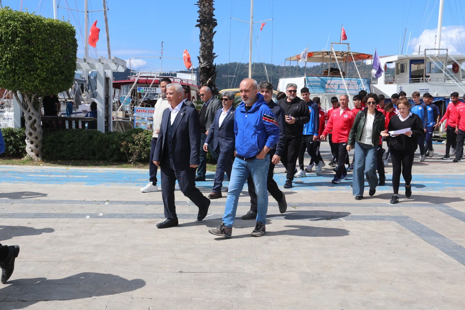 Fethi̇yespor 93. Yaşini Çelenk Töreni̇yle Kutladi (1)