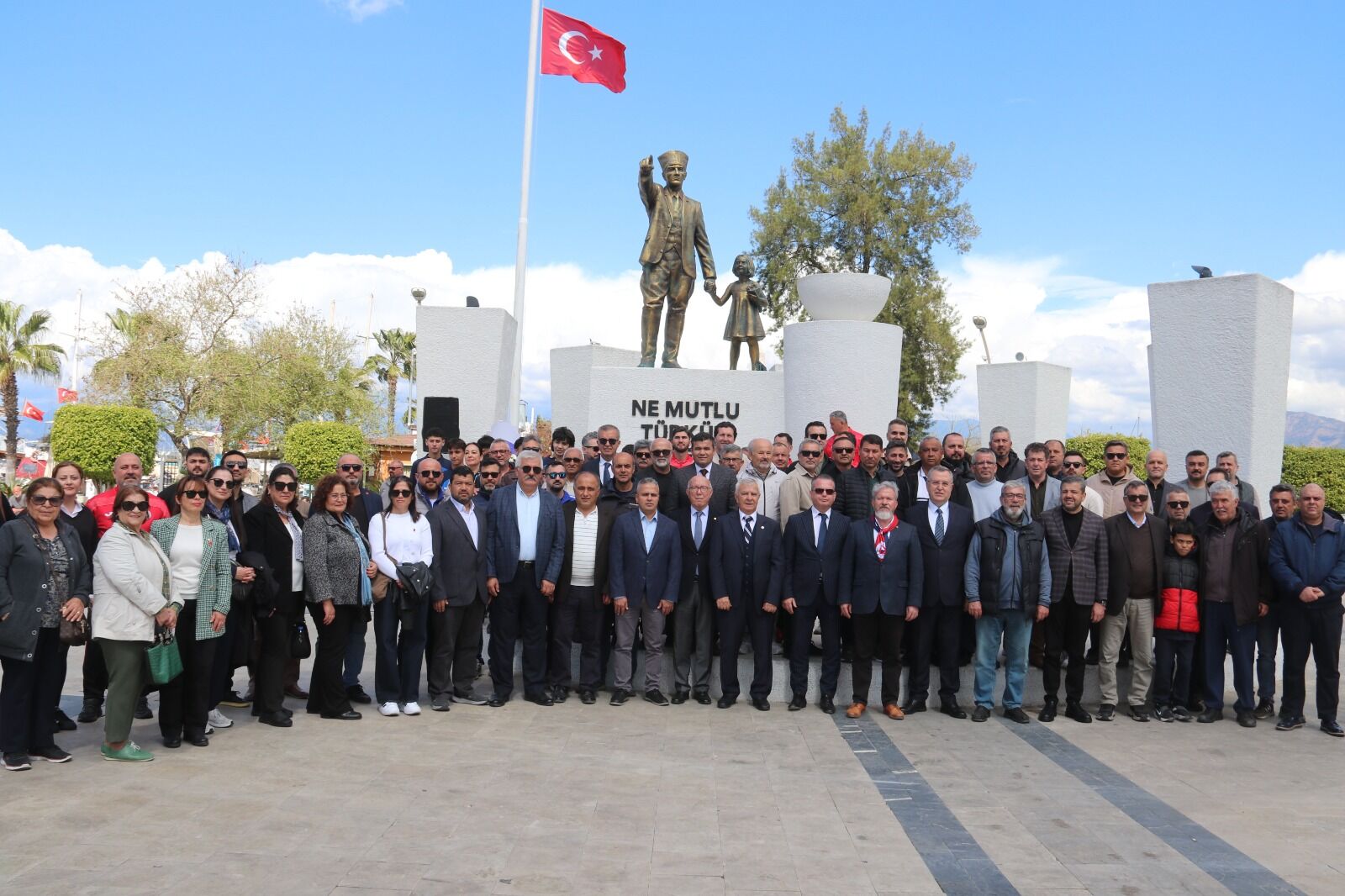 Fethi̇yespor 93. Yaşini Çelenk Töreni̇yle Kutladi (13)