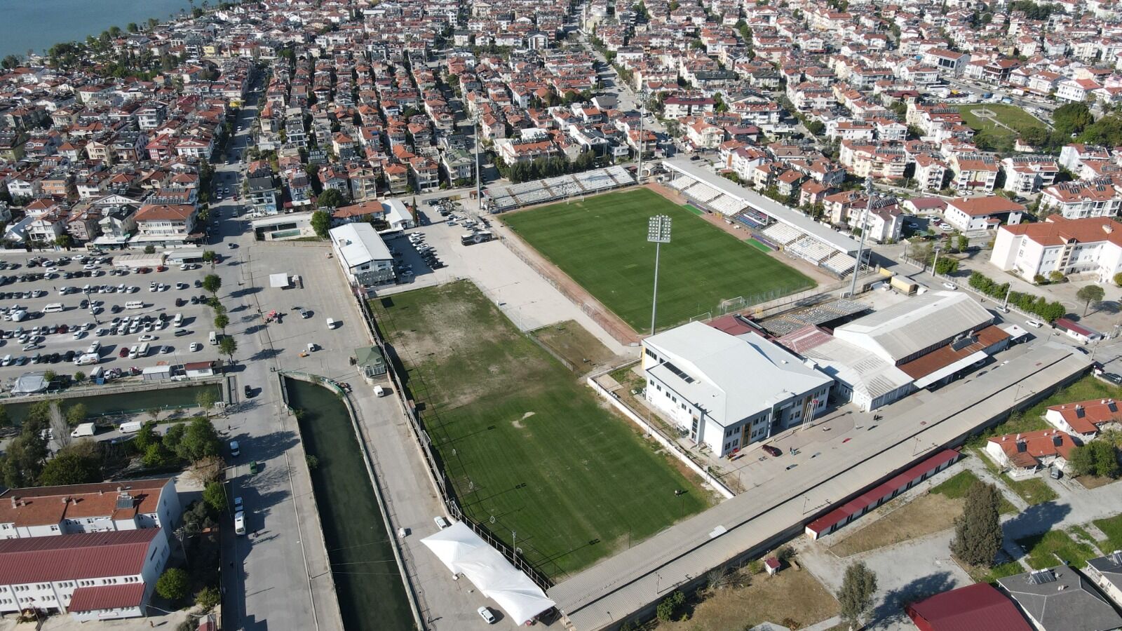 Fethi̇yespor Bursaspor Maçi Cumartesi̇ Günü (3)