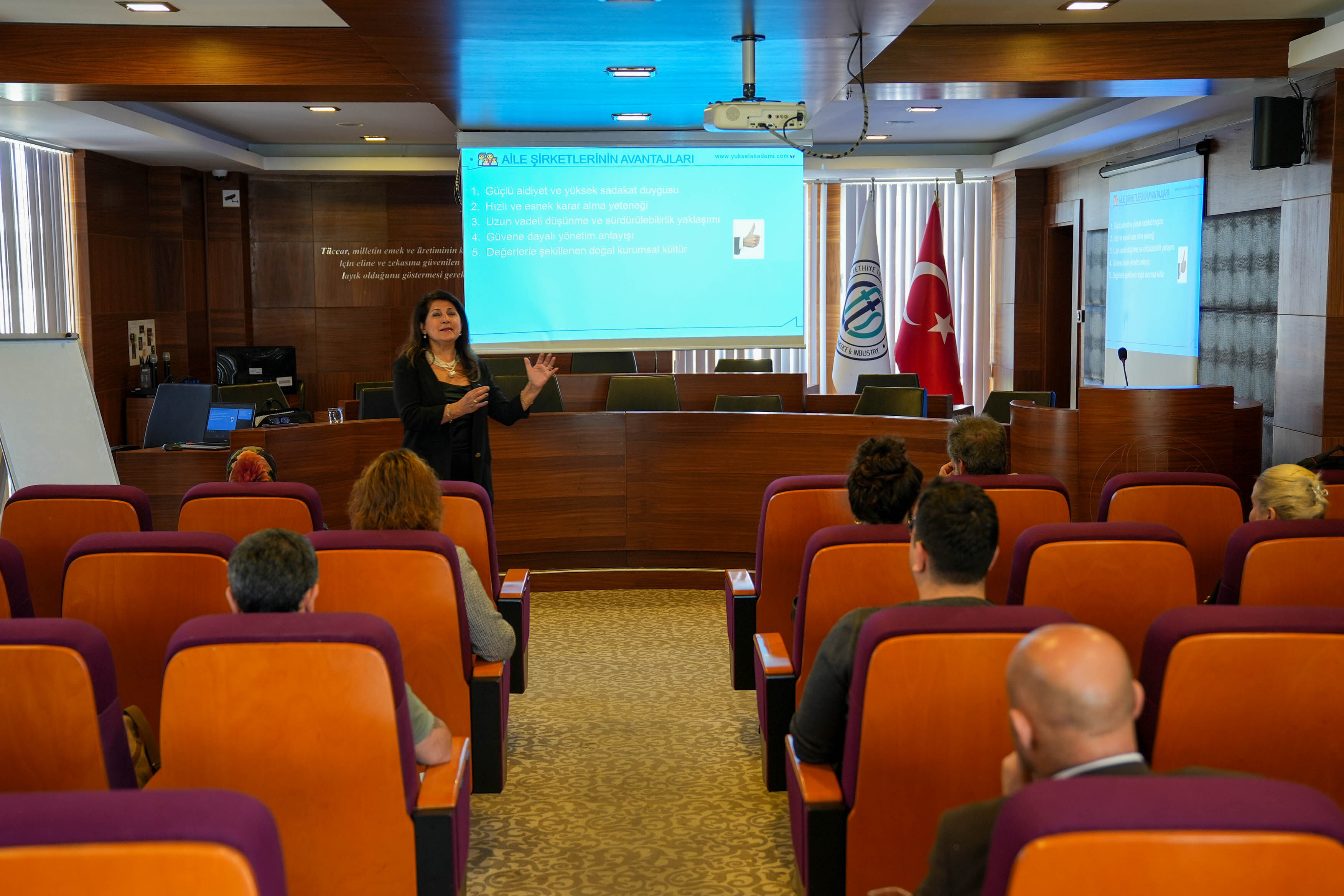 Ftso Akademi̇’den “İşletmelerde Fi̇nansal Di̇si̇pli̇n Ve Sürdürülebi̇li̇r Büyüme” Eği̇ti̇mi̇ (1)