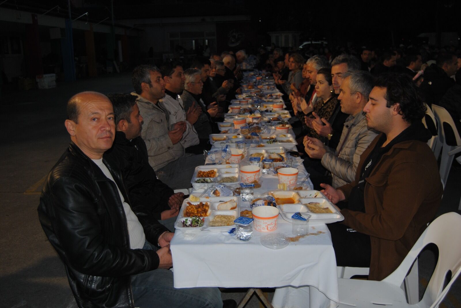 Gazi İlkokulu’nun İftar Yemeği’ne Büyük İlgi (2)