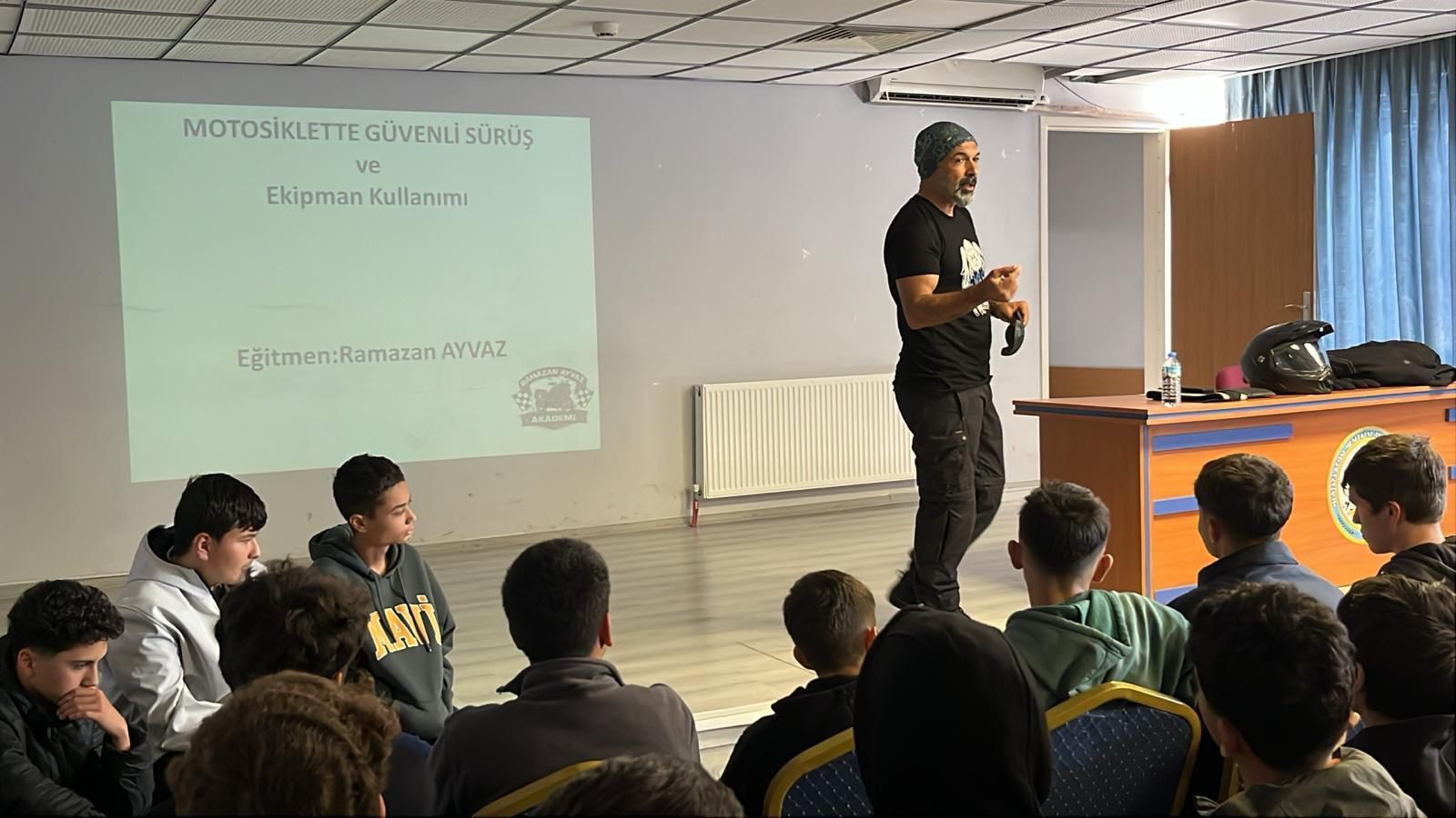 Gençli̇k 360 Eğitim Programı Kapsamında Eğitimler Sürüyor (5)