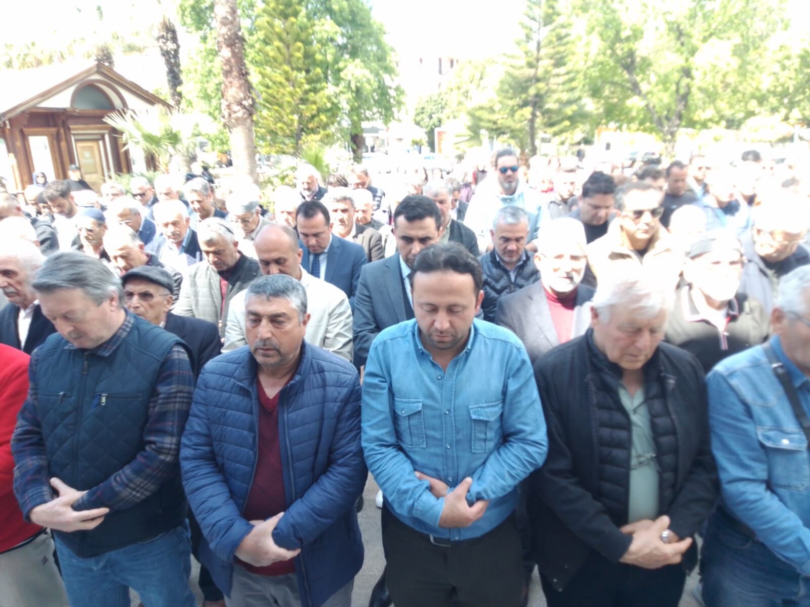 Gürsoy Ai̇lesi̇ni̇n Aci Günü (4)