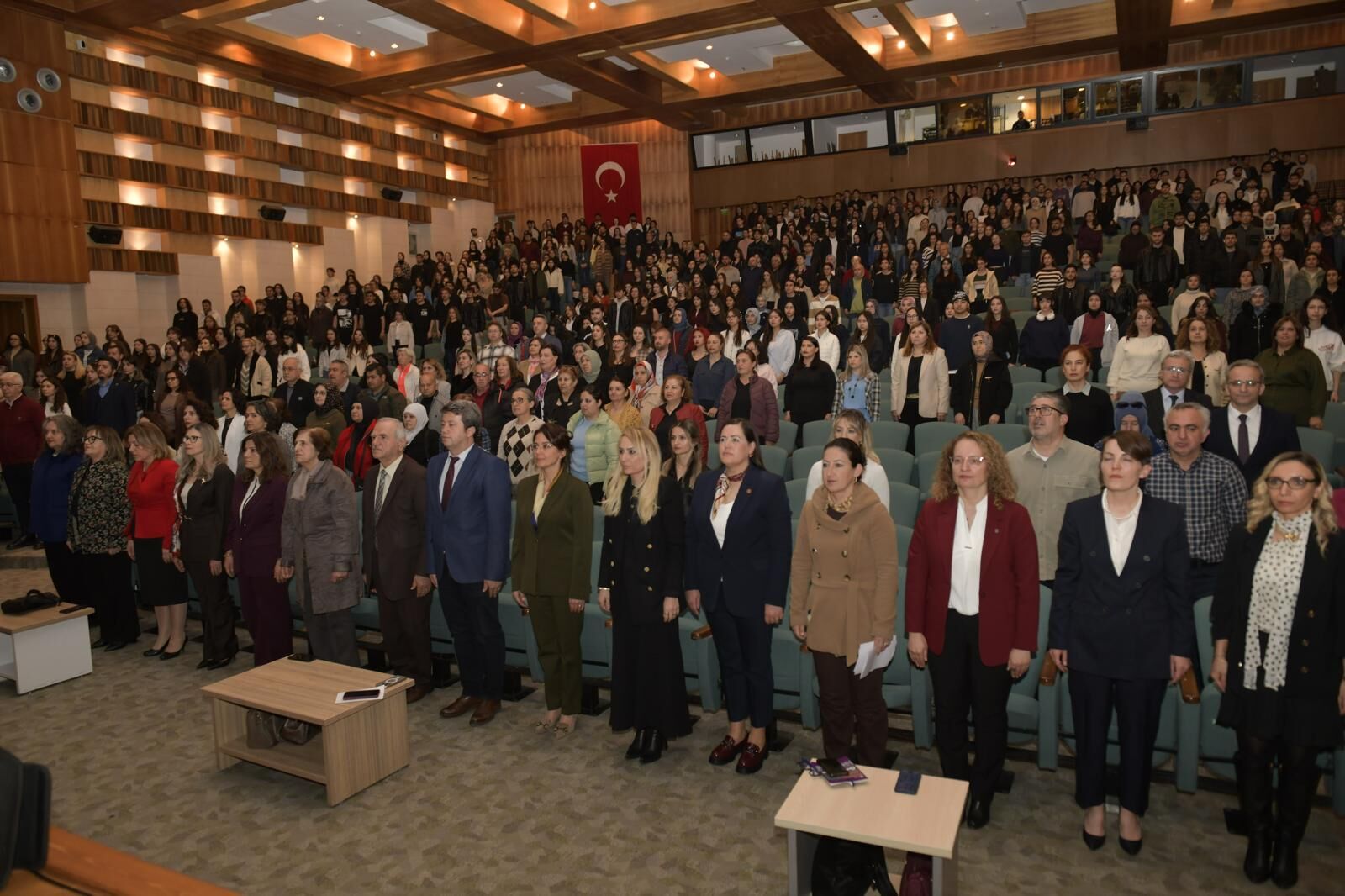 Kadının Eli Toplumun Gücü ‘’İlham Veren Kadınlar” (2)