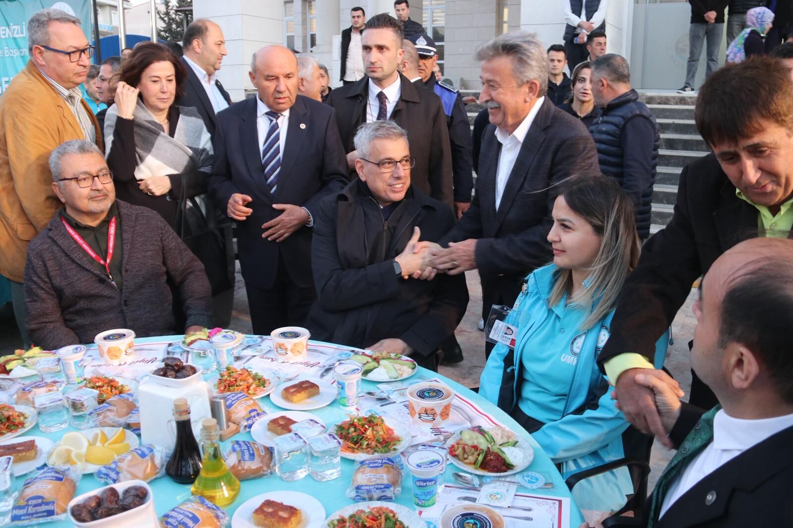 Sağlık Bakanı Memişoğlu Seydikemer’de İftar Programına Katıldı (3)