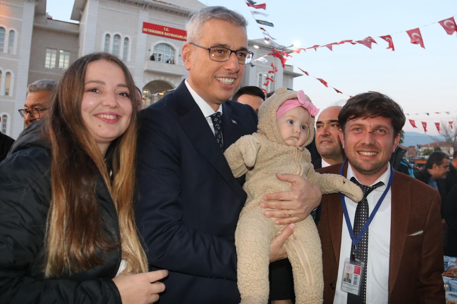 Sağlık Bakanı Memişoğlu Seydikemer’de İftar Programına Katıldı (5)