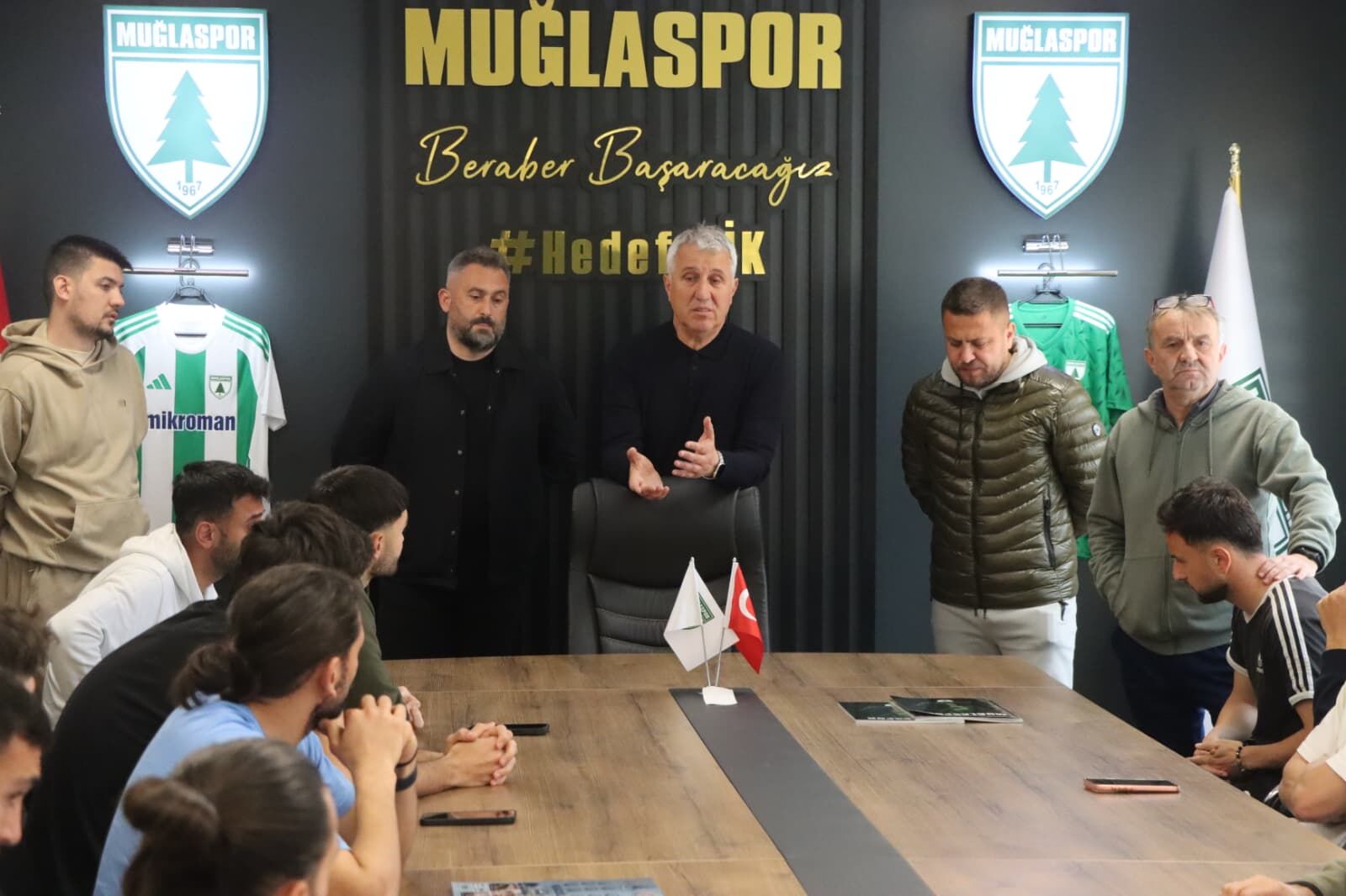 Şampiyon Hocadan Duygusal Veda (6)