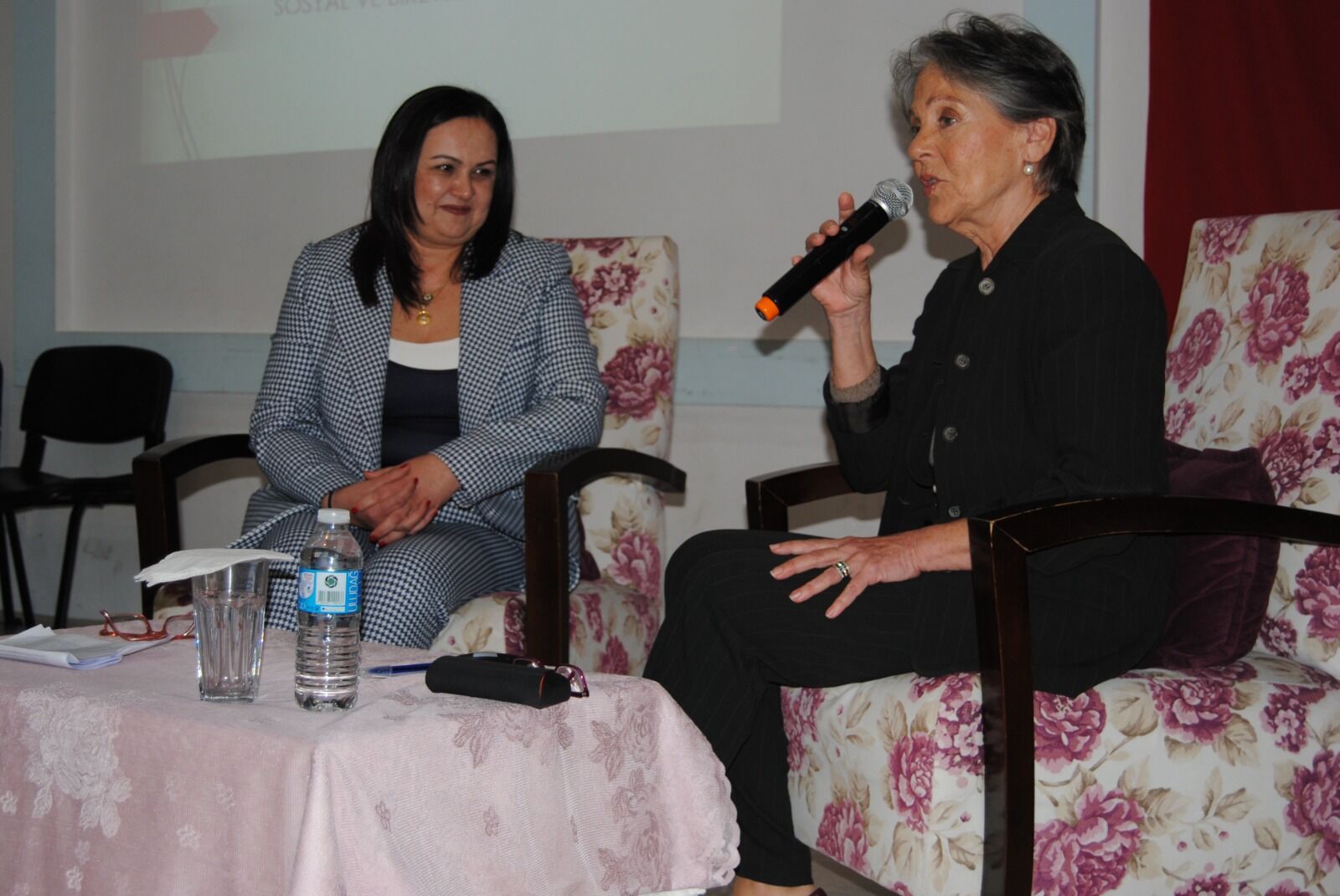 Sibel Savacı, Görgü Ve Nezaket Kurallarını Anlattı (5)