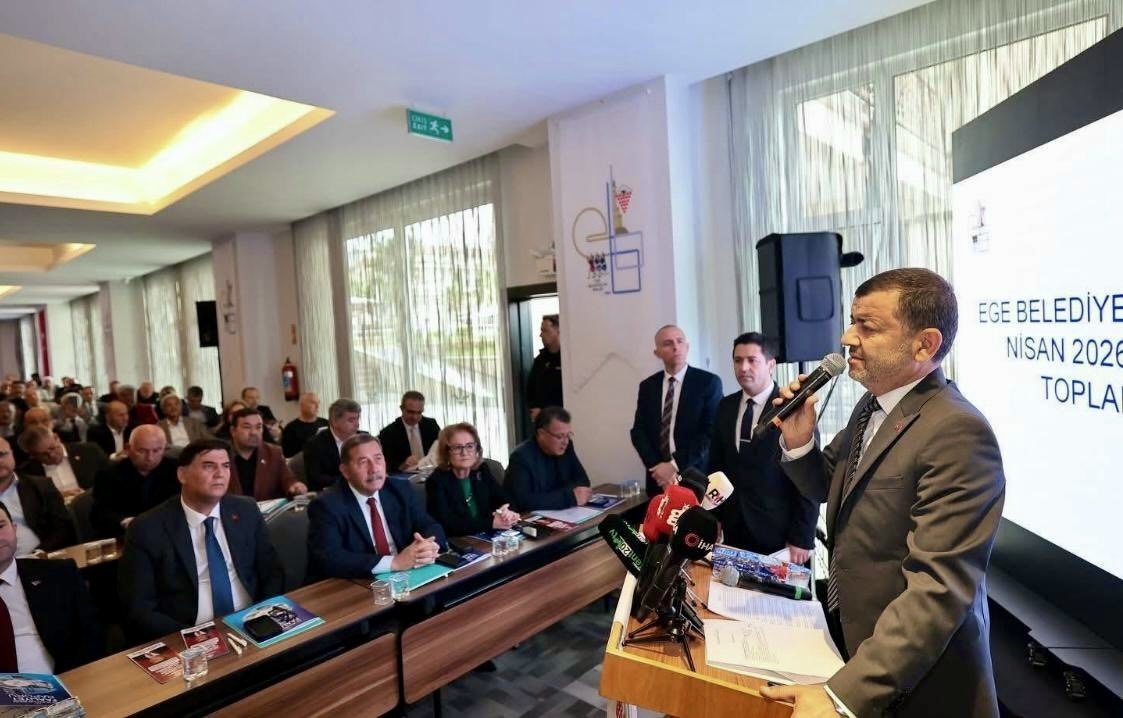 Alim Karaca, Ege Belediyeler Birliği Toplantısına Katıldı (3)