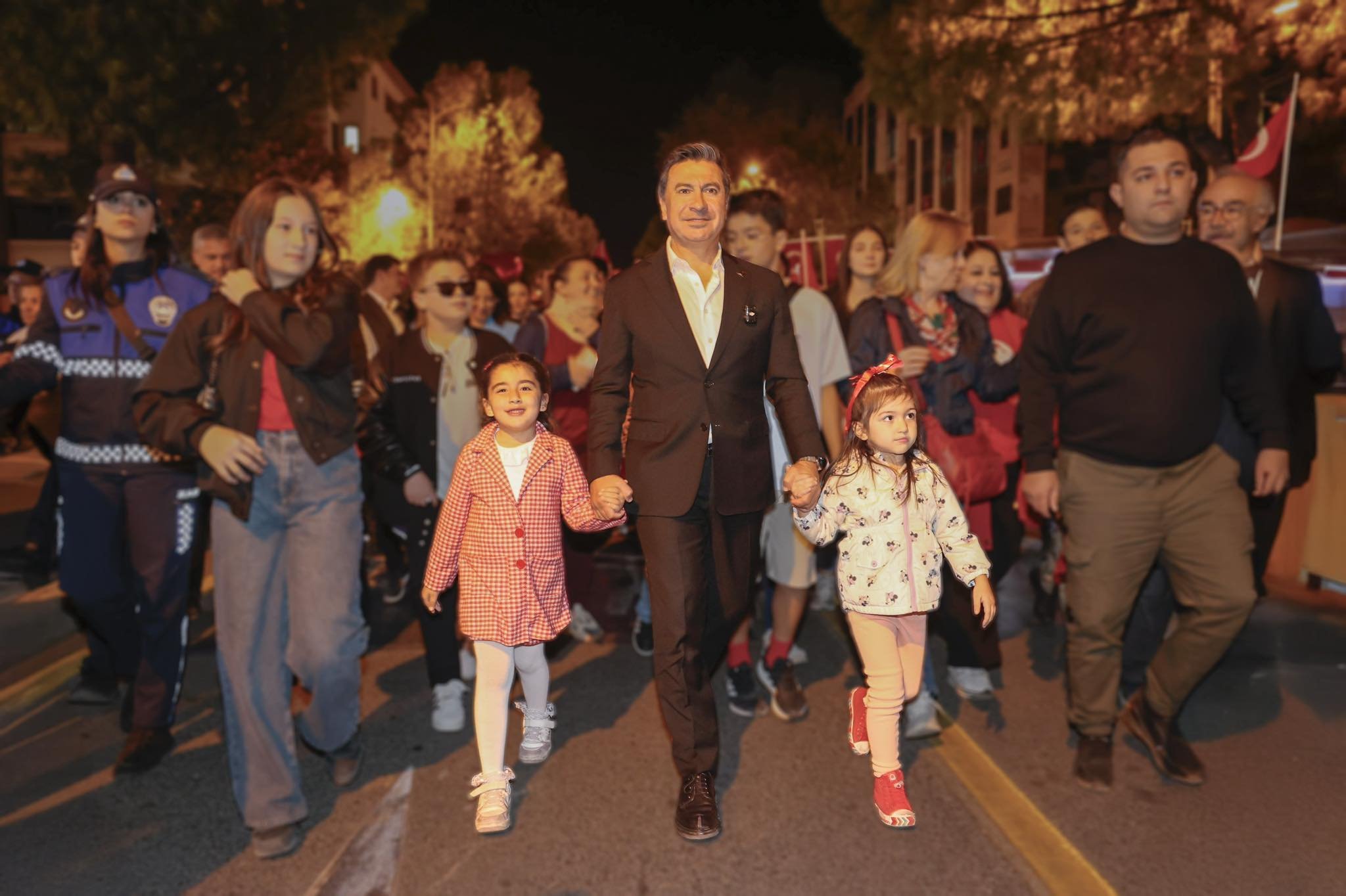 Başkan Aras’tan 23 Nisan Mesajı (6)