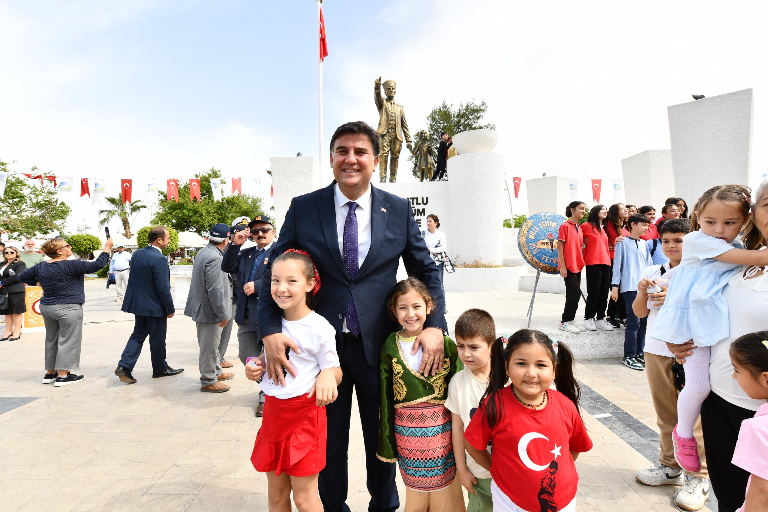 Başkan Karaca’dan 23 Ni̇san Mesaji (2)