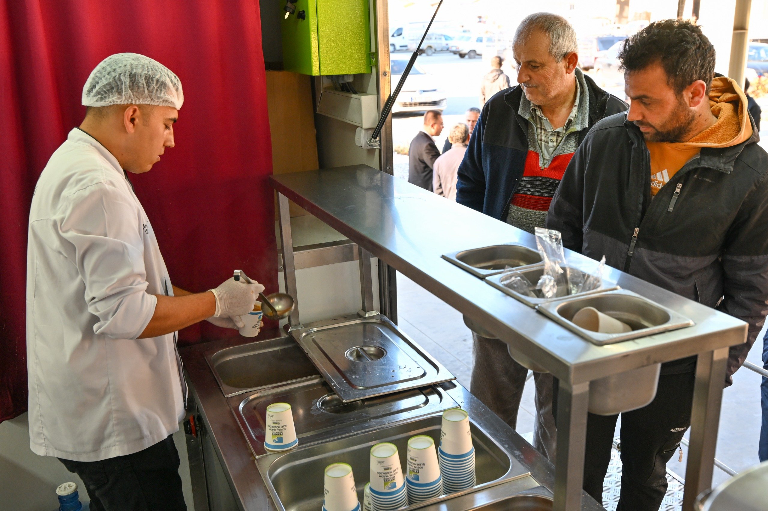 Başkan Karaca’dan Üreticilere Sabah Sürprizi (4)