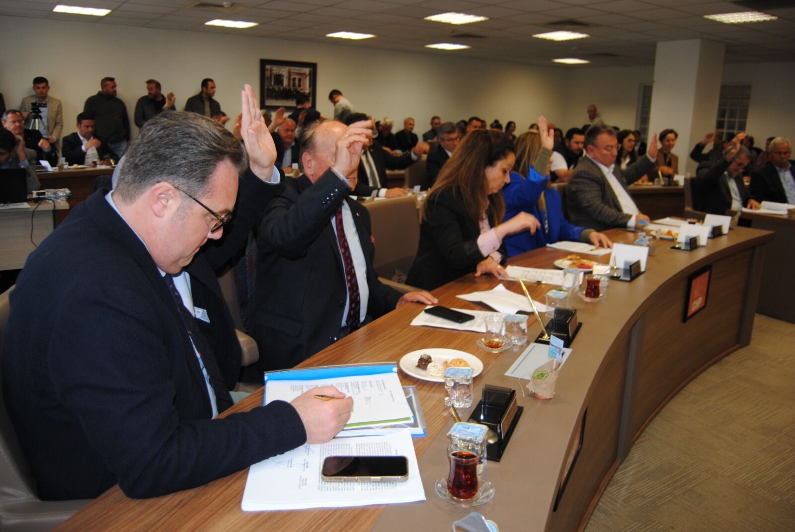 Başkan Karaca’nın Faaliyet Raporu Oy Birliğiyle Kabul Edildi (14)