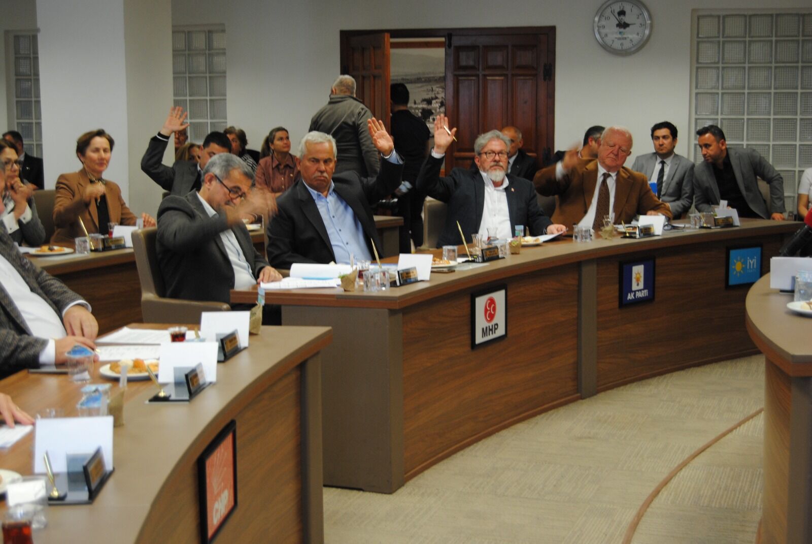 Başkan Karaca’nın Faaliyet Raporu Oy Birliğiyle Kabul Edildi (15)