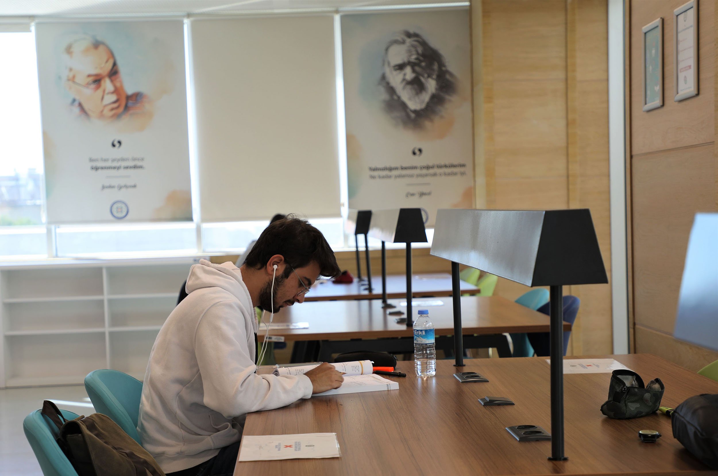 Bilginin Merkezi Kütüphanelere Yoğun İlgi (1)