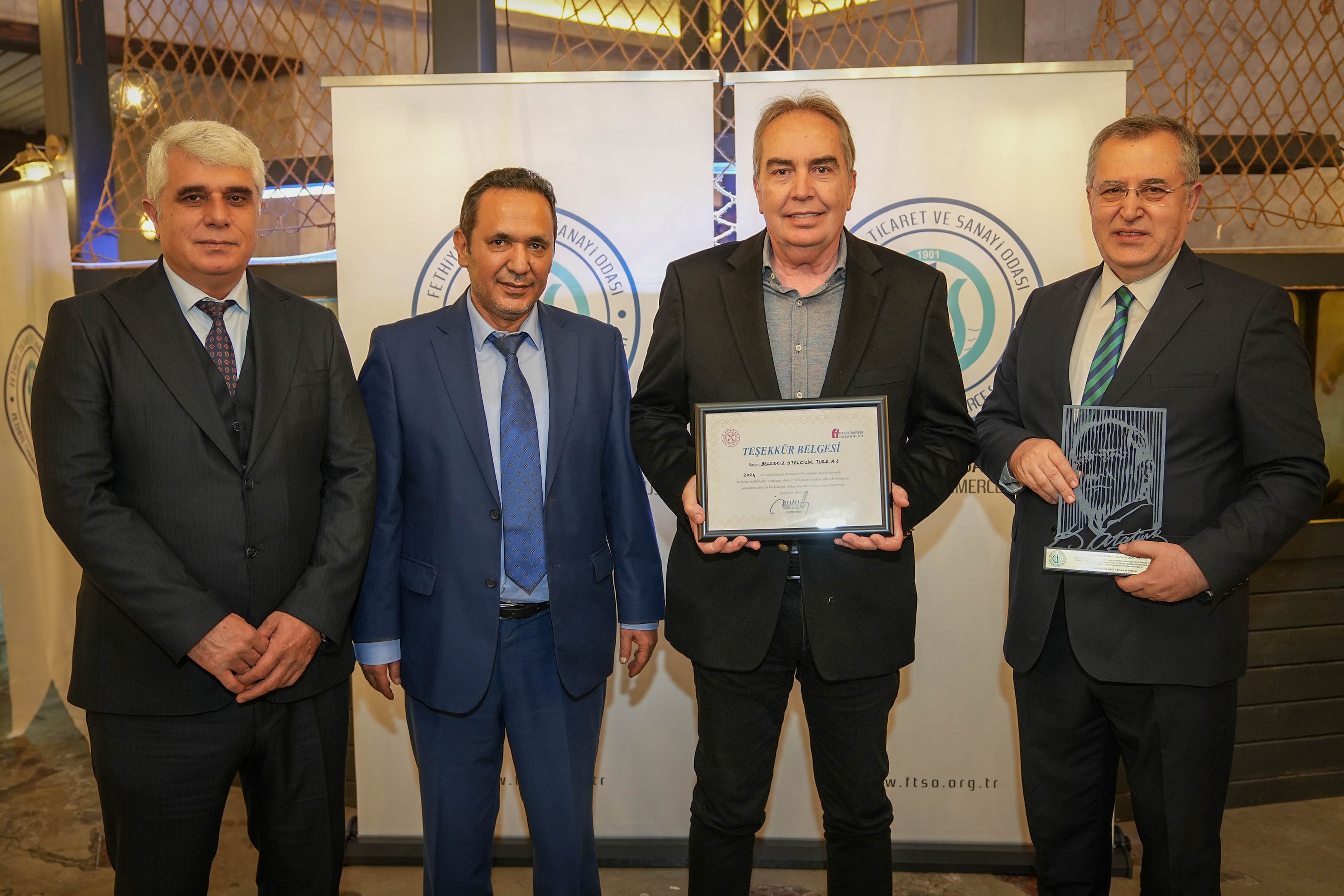 Fethi̇ye Vergi̇ Ve İsti̇hdam Rekortmenleri̇ne Teşekkür (14)
