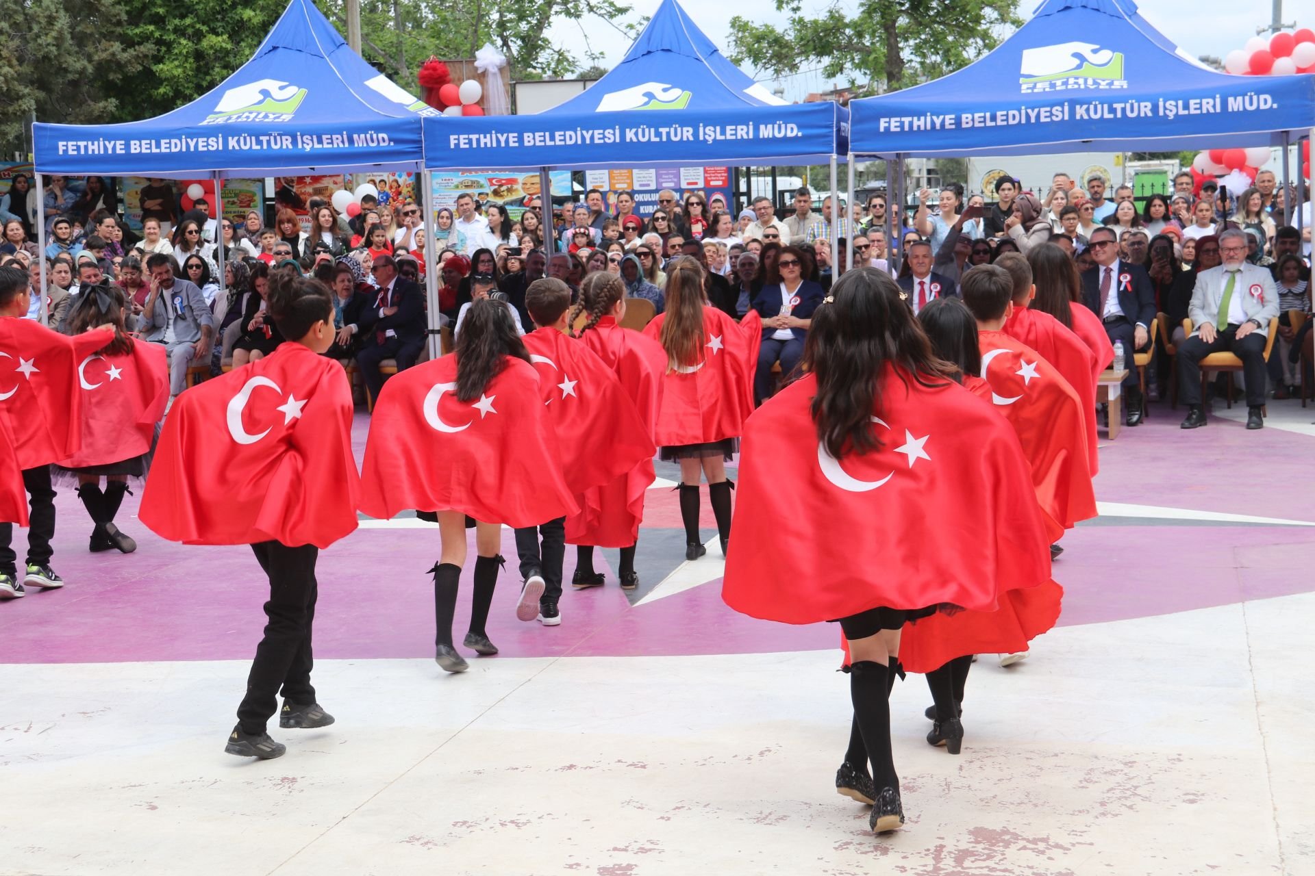 Fethiye’de Atatürk İlkokulu’nda Anlamlı 23 Nisan Kutlaması (9)