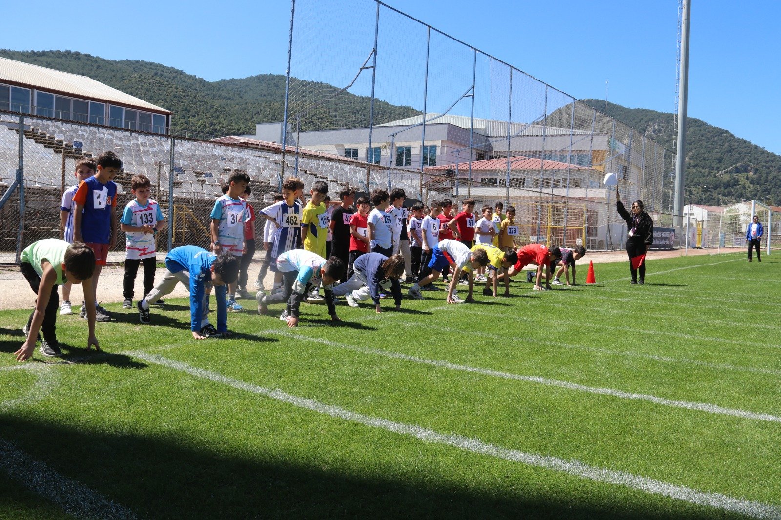 Fethi̇ye’de Öğrenci̇ler “En Hizli” Olmak İçi̇n Koştu (4)