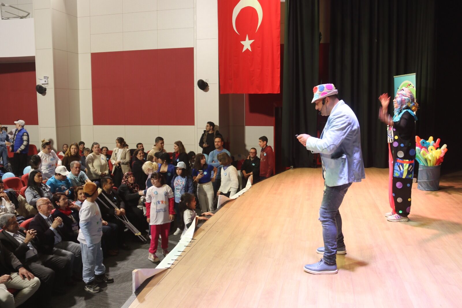 Fethiye’de Otizm Farkındalık Günü Etkinliği Gerçekleştirildi (17)