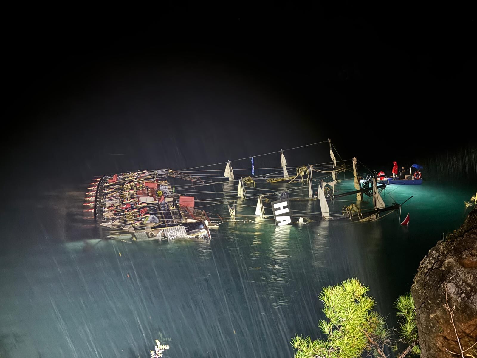 Fethiye’de Tur Teknesi Faciası Kayıp Kişinin Cenazesine Ulaşıldı (6)