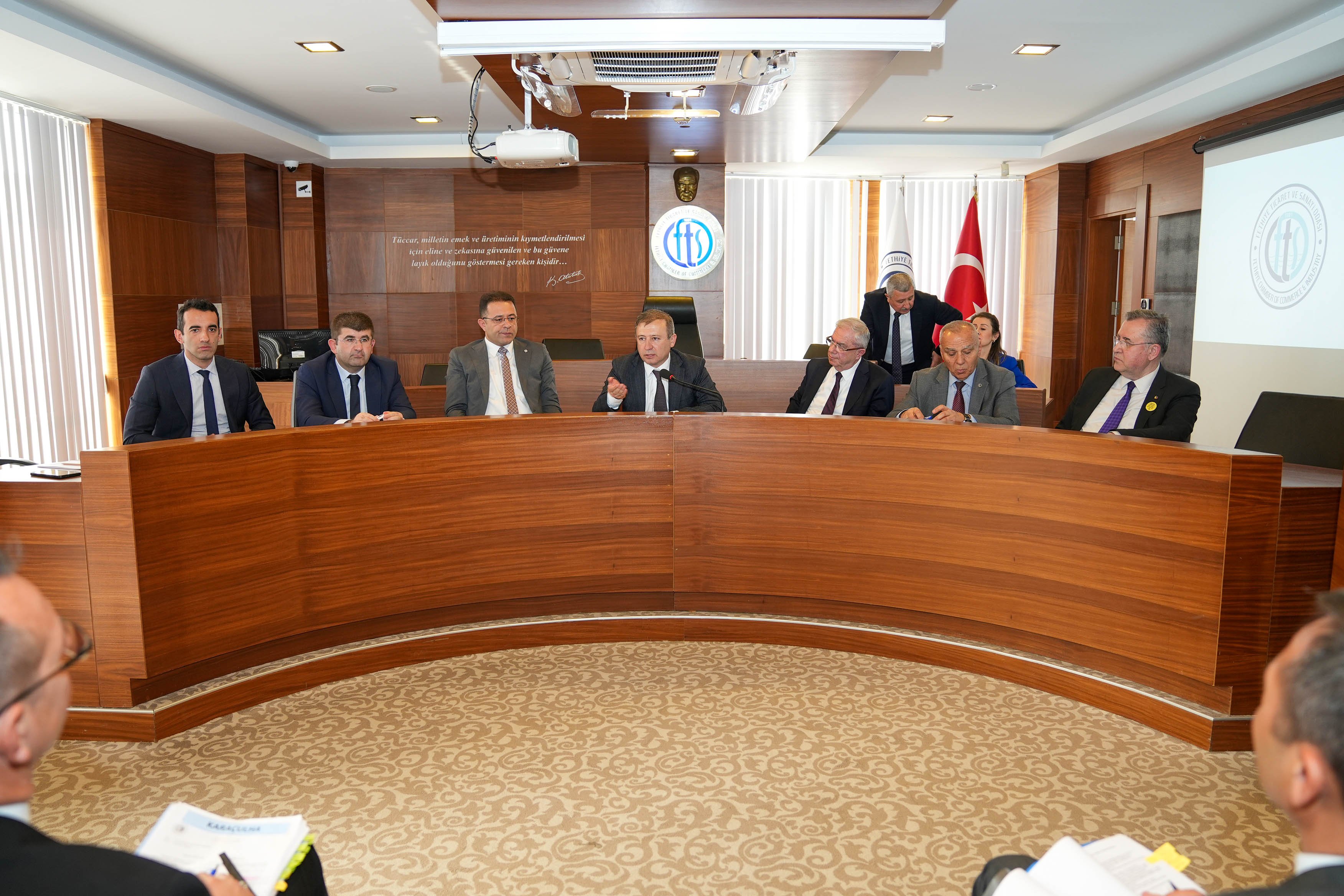 Ftso’da Yaş Sebze Ve Meyve Sektörünün Sorunlari Ele Alindi (8)