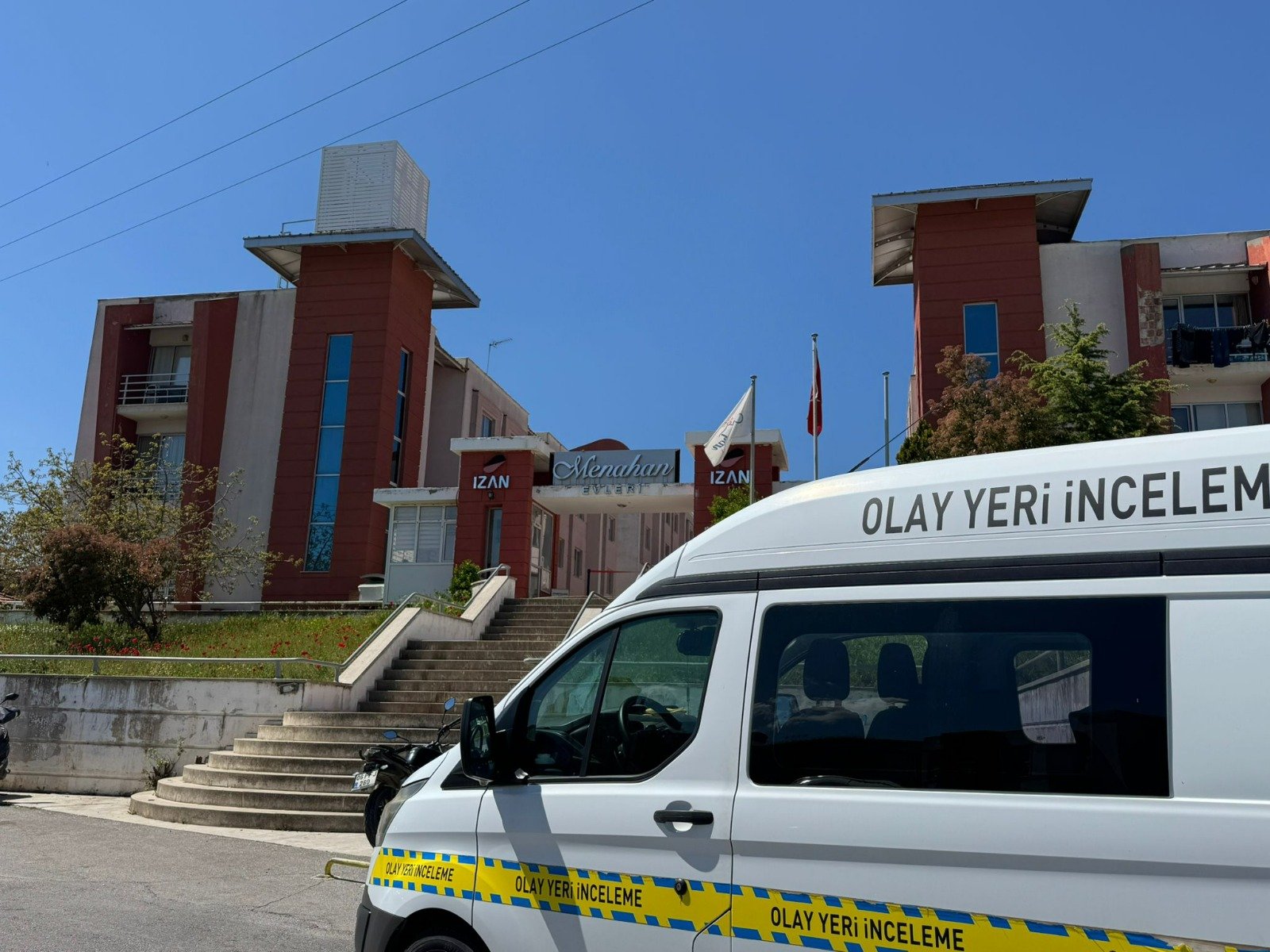 Genç Teğmen Evi̇nde Ölü Bulundu (4)