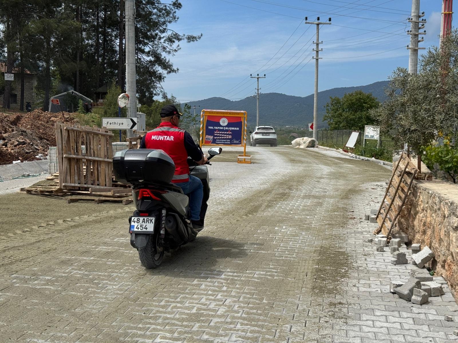 Kayaköy’un Yol Sorunu Çözüldü (2)