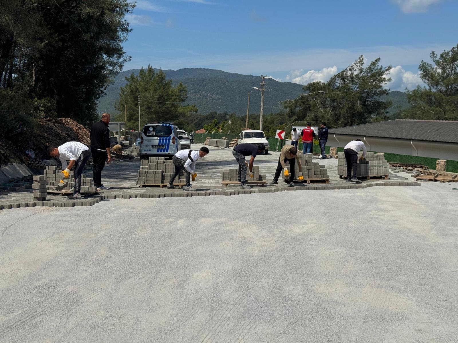 Kayaköy’un Yol Sorunu Çözüldü (4)