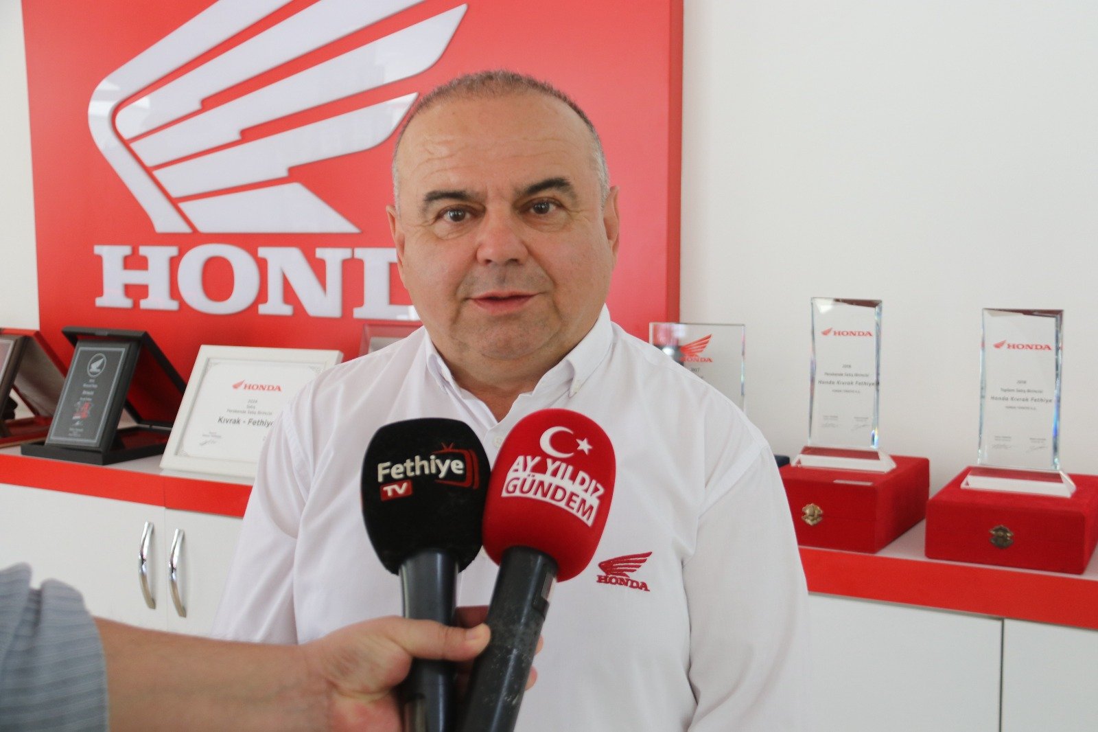 Kivrak Motor Her Yil Olduğu Gi̇bi̇ Yi̇ne Zi̇rvede (8)