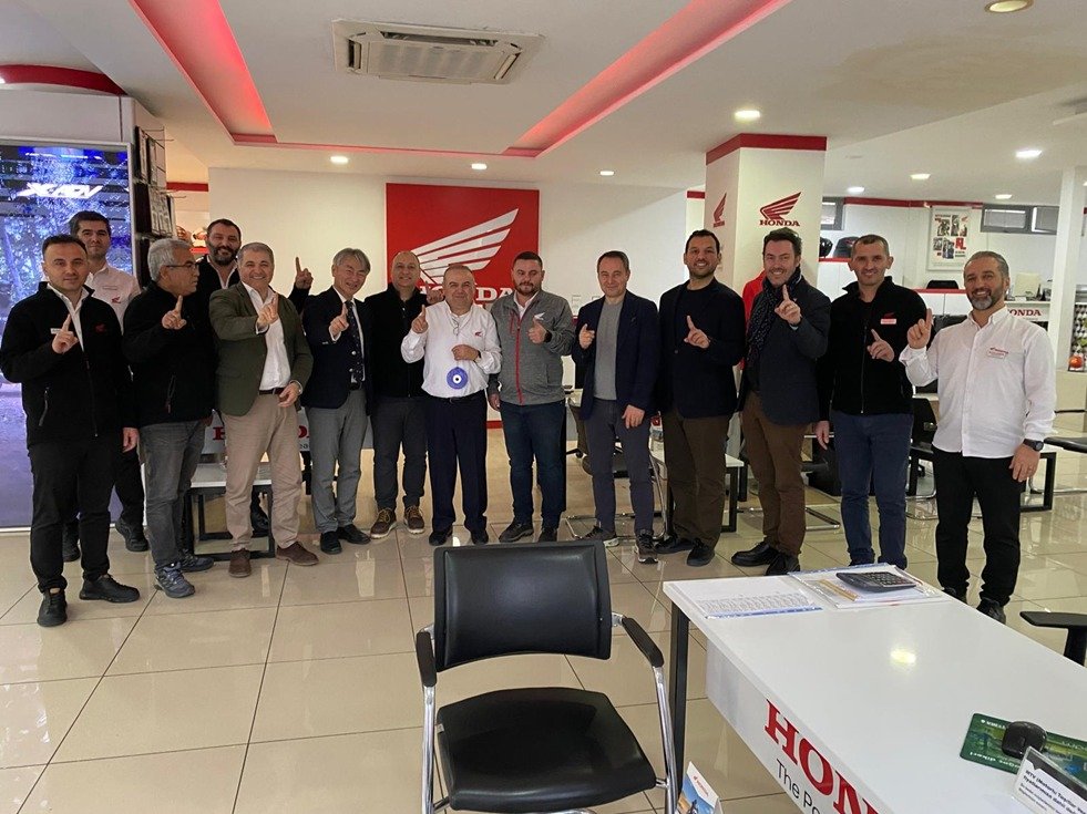 Kivrak Motor Her Yil Olduğu Gi̇bi̇ Yi̇ne Zi̇rvede (9)