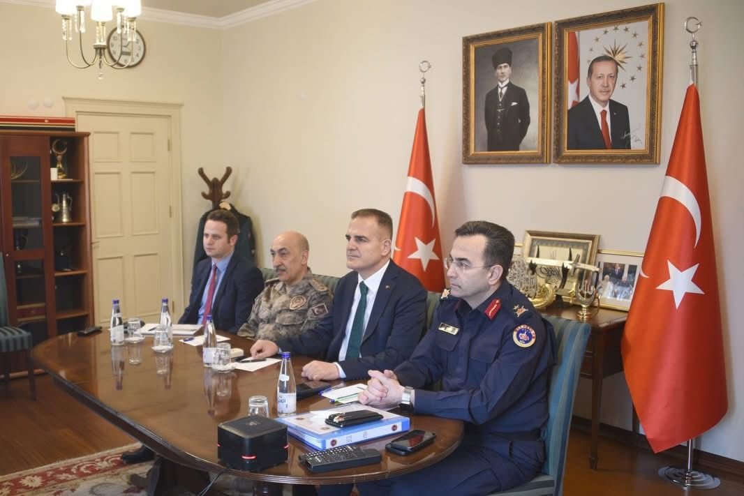 Muğla’da Okul Güvenli̇ği̇ Masaya Yatirildi (3)