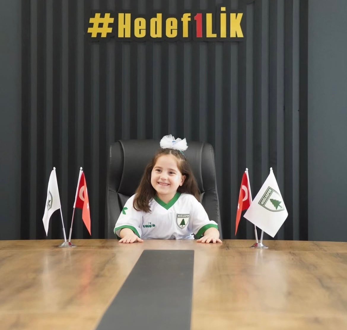 Muğlaspor’da Koltuk Minik Başkana Emanet (2)