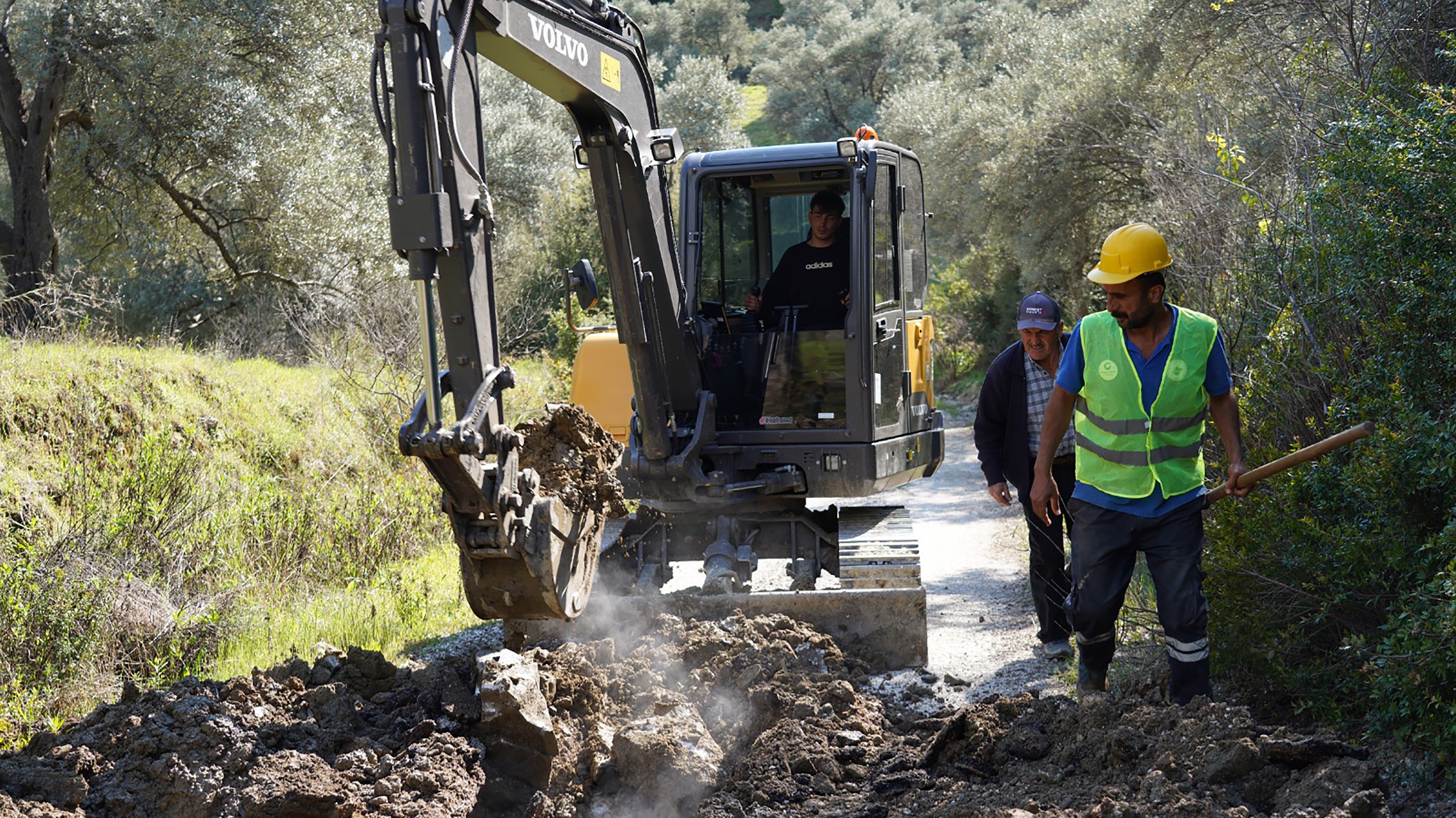 Muski̇, Seydikemer Sarıyer Mahallesi’ne Kesintisiz Su Hizmeti Sağlıyor (2)
