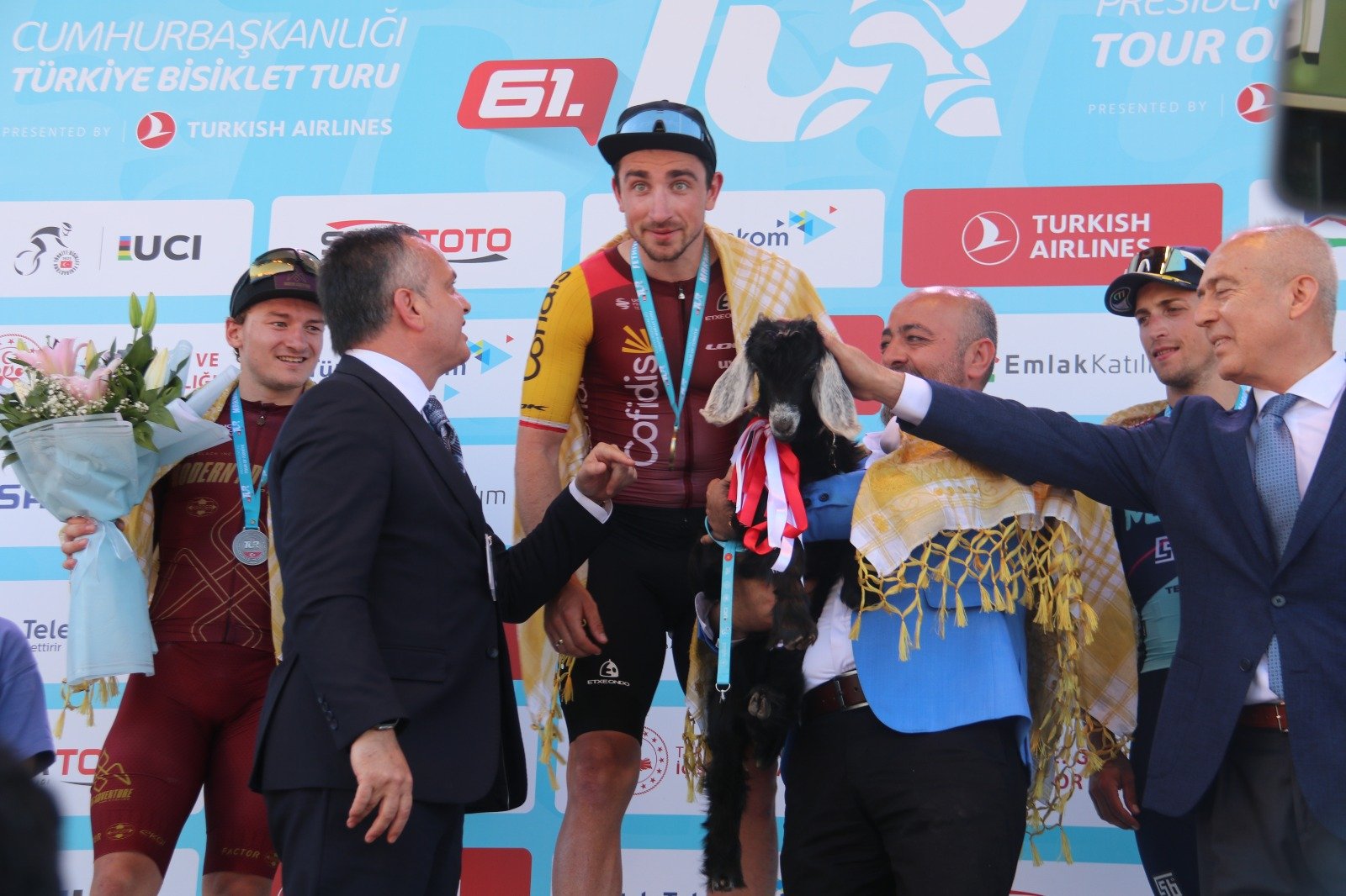 Pedallar Fethiye’de Durdu 4. Etabın Galibi Aniolkowski (10)