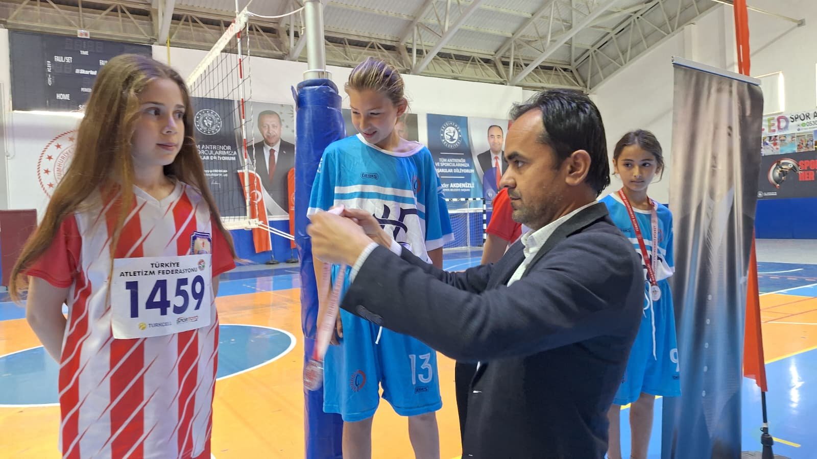 Seydikemer’de 23 Nisan Coşkusu Yol Koşusuyla Başladı (3)