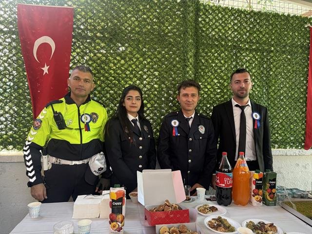 Seydi̇kemer’de Poli̇s Haftasi Kokteylle Kutlandi (4) (Copy)