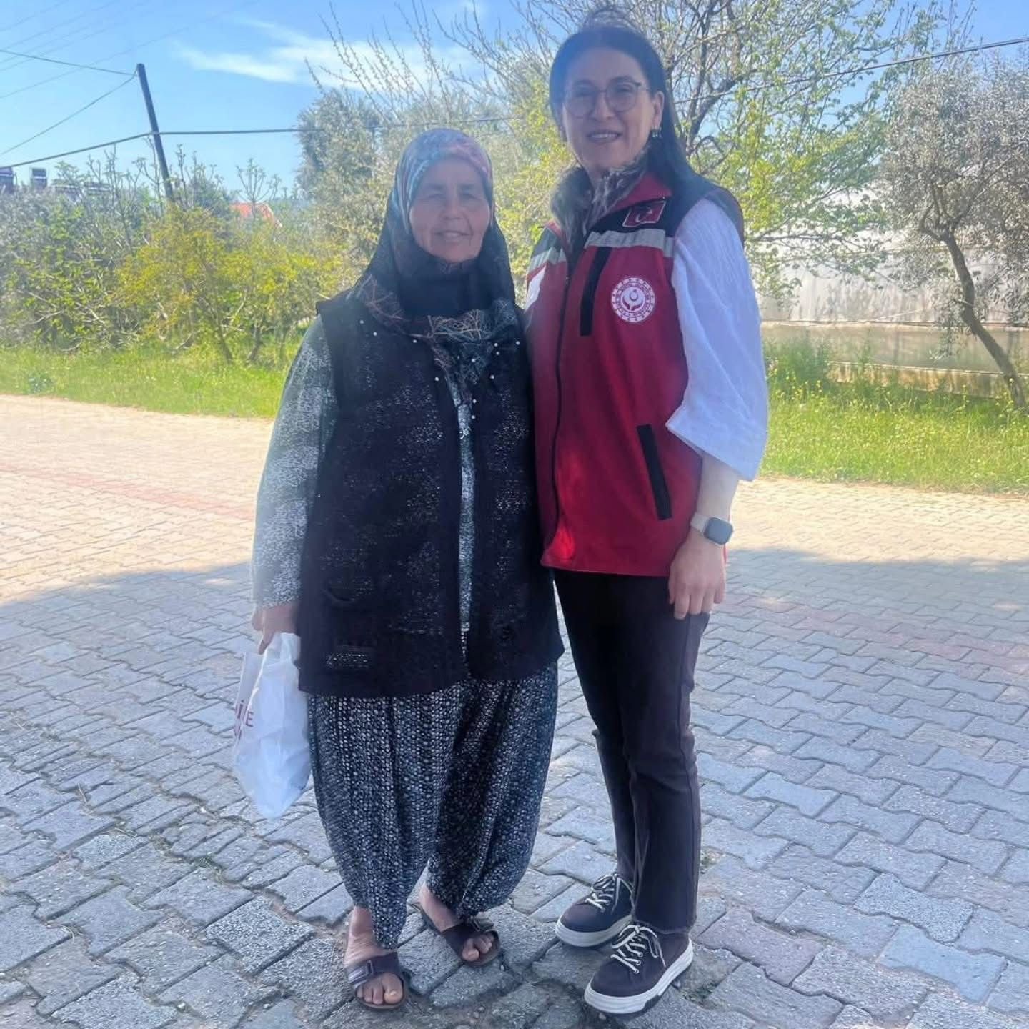 Seydikemer'de Şehit Aileleri Ve Gazilere Anlamlı Ziyaret (4)