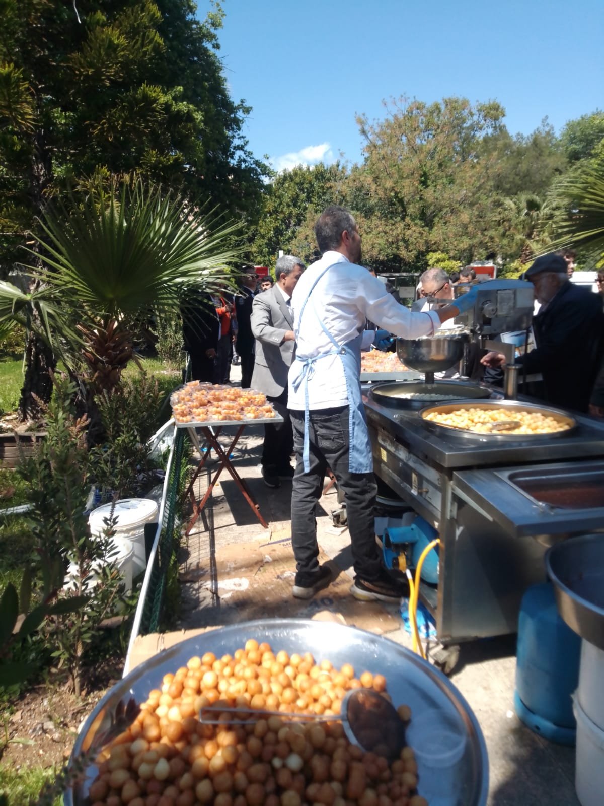 Tüm Şehi̇tleri̇mi̇z İçi̇n Ruhuna Lokma Hayri Yapildi (1)