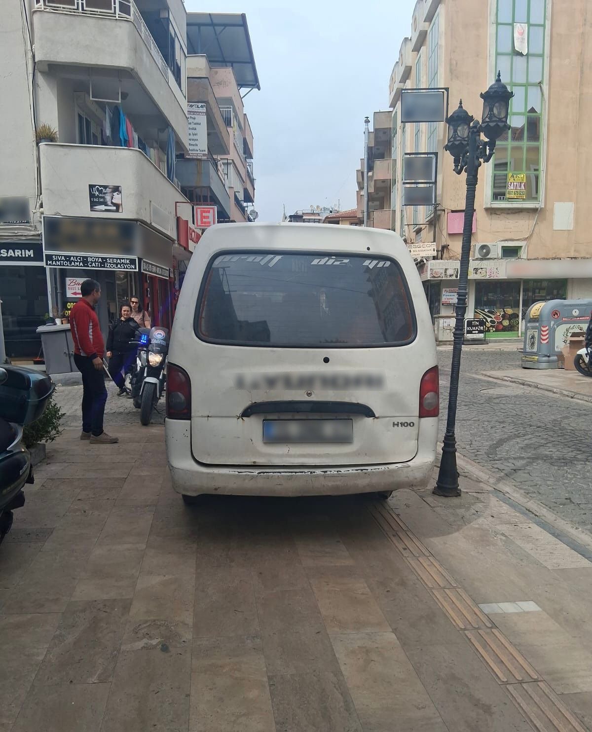 Yaya Kaldırımlarında Zabıta Denetimleri (1)