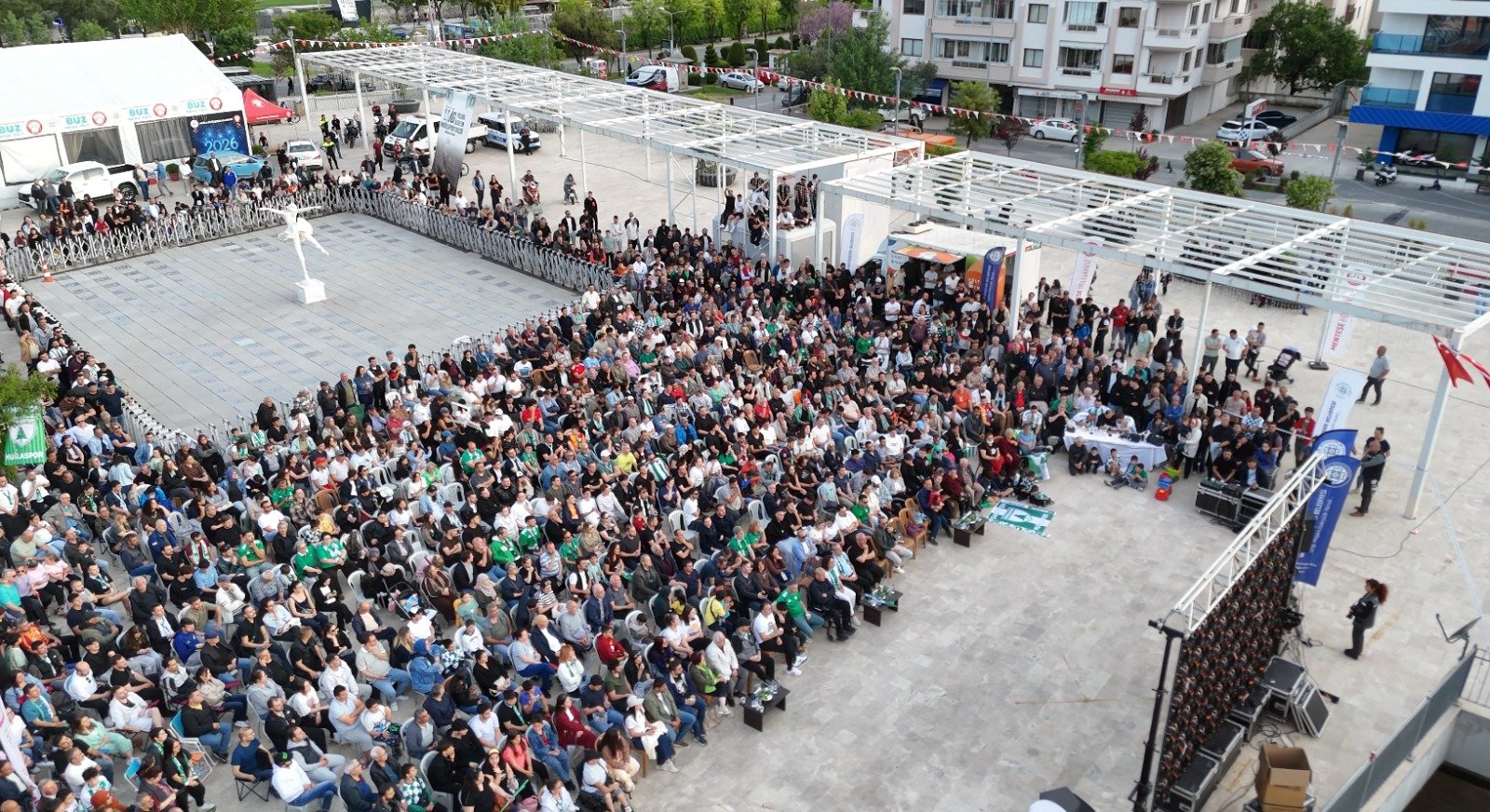Büyükşehir’den Şampiyon Takıma Tam Destek (5)