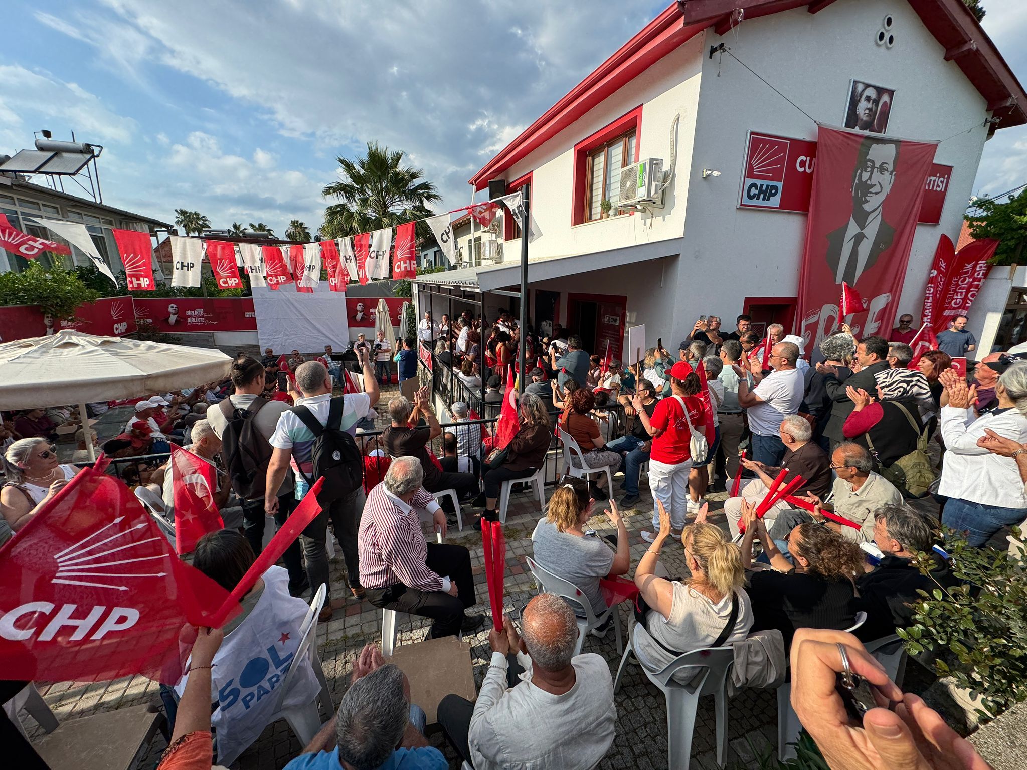 Chp Fethiye’den “Mutlak Butlan” Kararına Tepki Yürüyüşü (1)