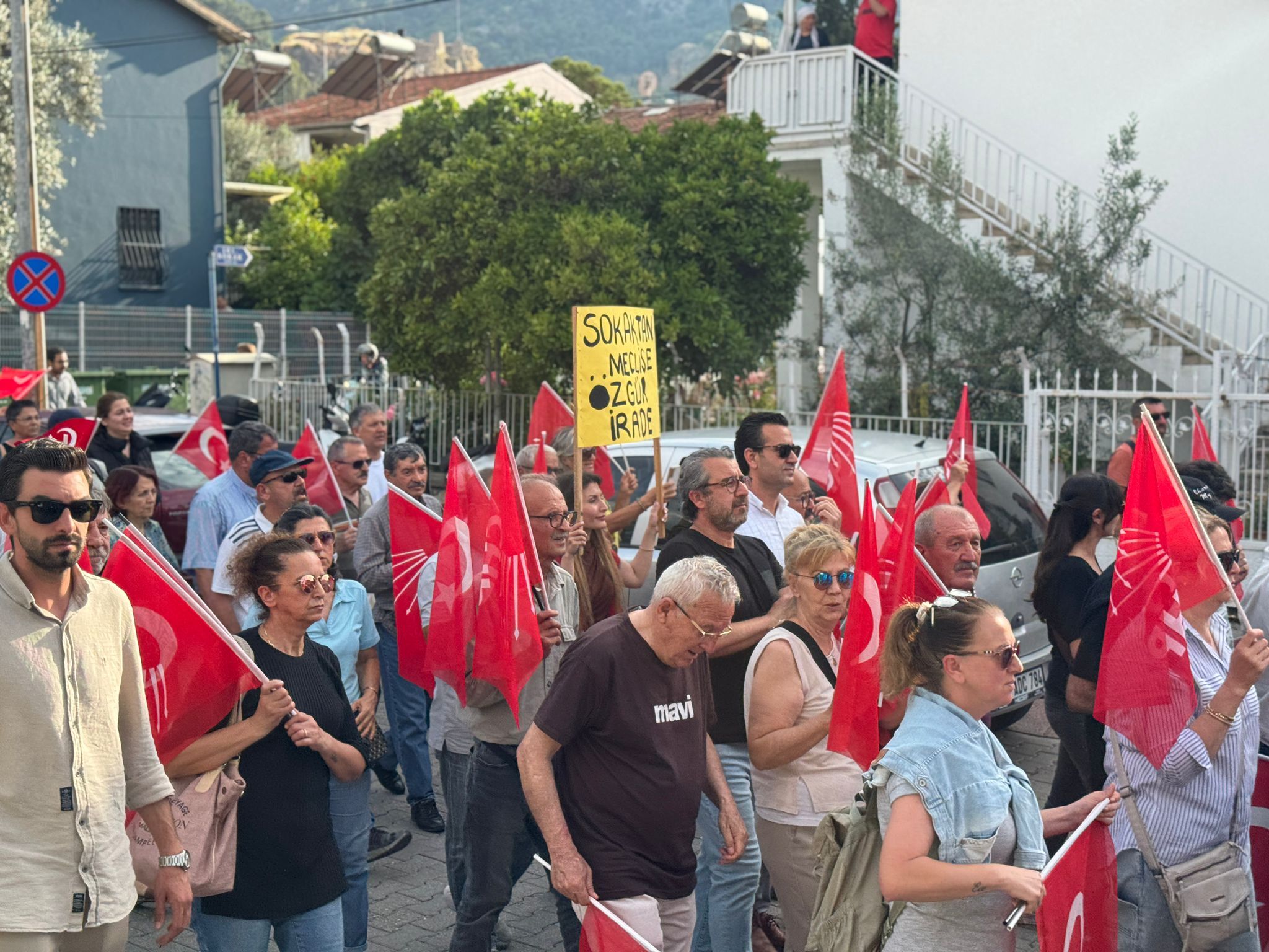 Chp Fethiye’den “Mutlak Butlan” Kararına Tepki Yürüyüşü (9)