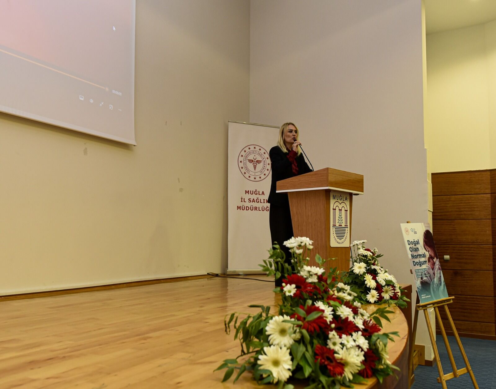 “Doğal Olan Normal Doğum” Sempozyumu Düzenlendi (1)