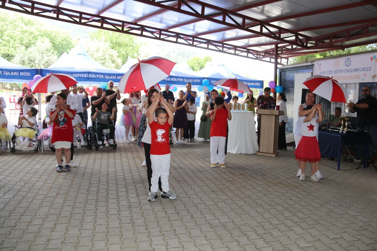 Fethiye’de “Engelsiz Hafta” Etkinlikleri Renkli Görüntülere Sahne Oldu (5)