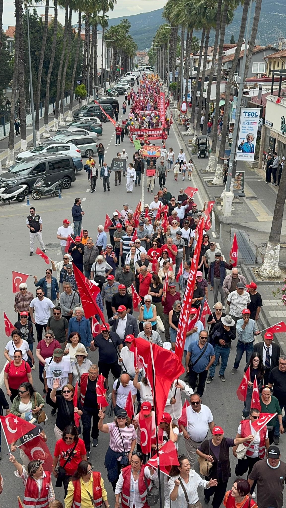 Fethiye'deki 1 Mayıs Emek Ve Dayanışma Gününde Yürüdüler (3)