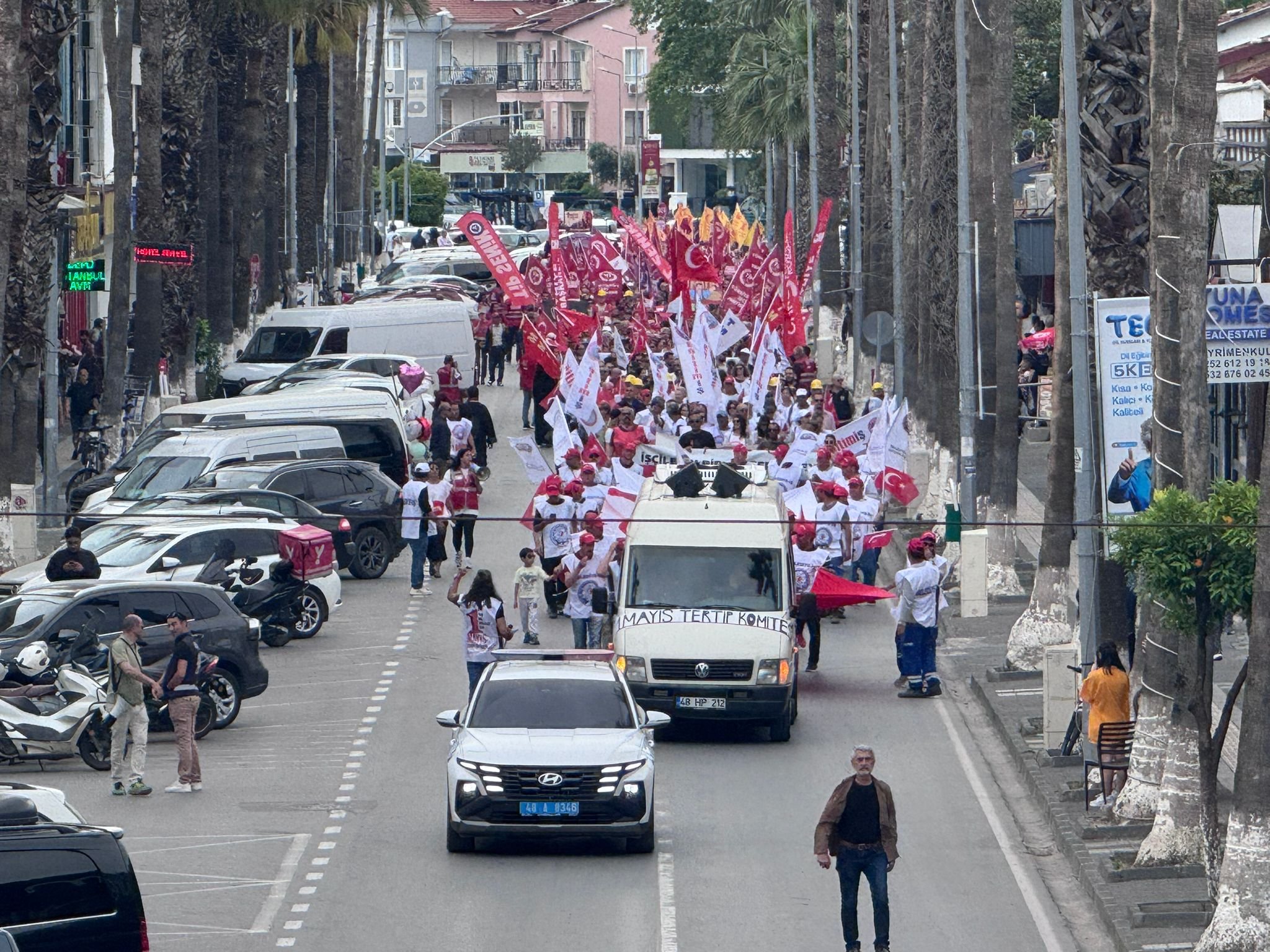 Fethiye'deki 1 Mayıs Emek Ve Dayanışma Gününde Yürüdüler (4)