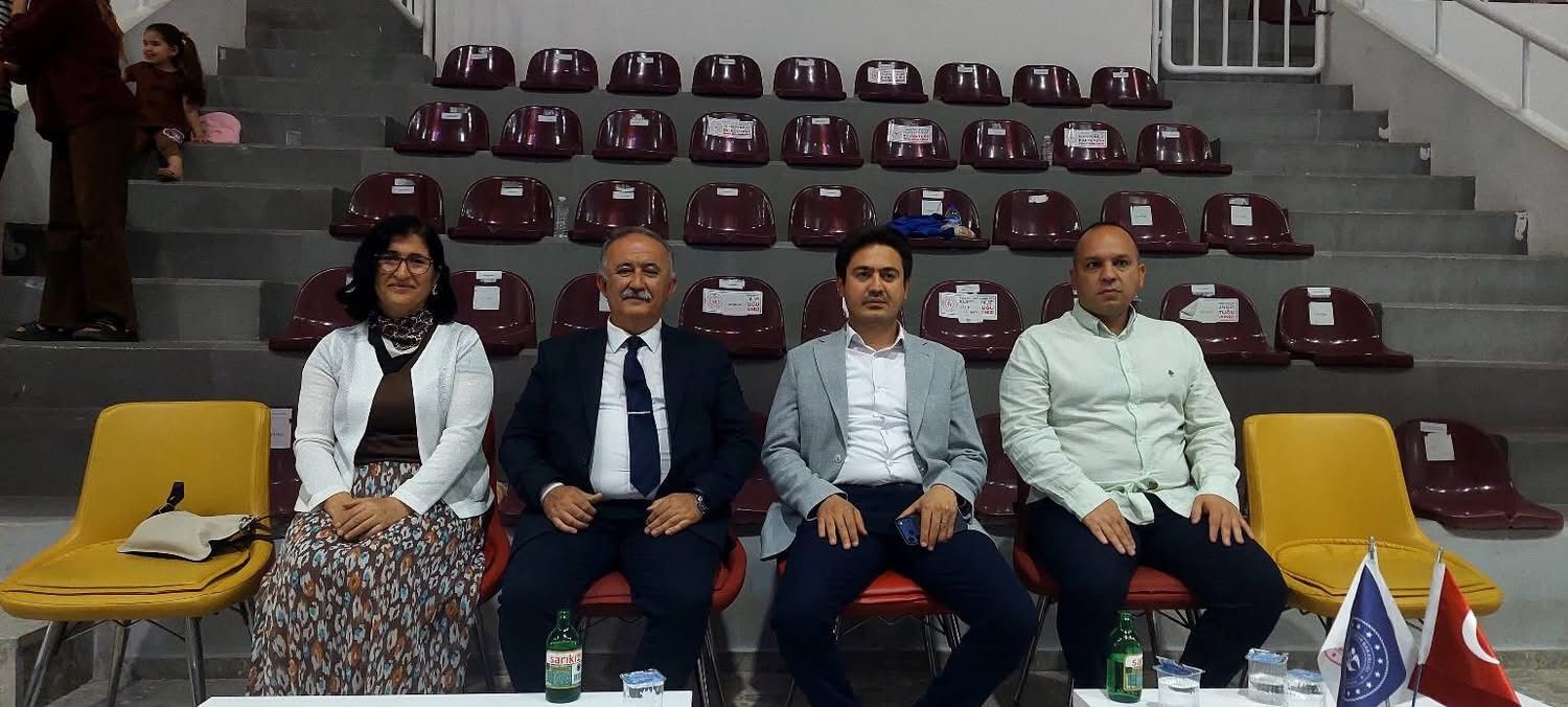 Geleneksel Çocuk Oyunlari Şenli̇ği̇ Ödül Töreni̇yle Sona Erdi̇ (1)