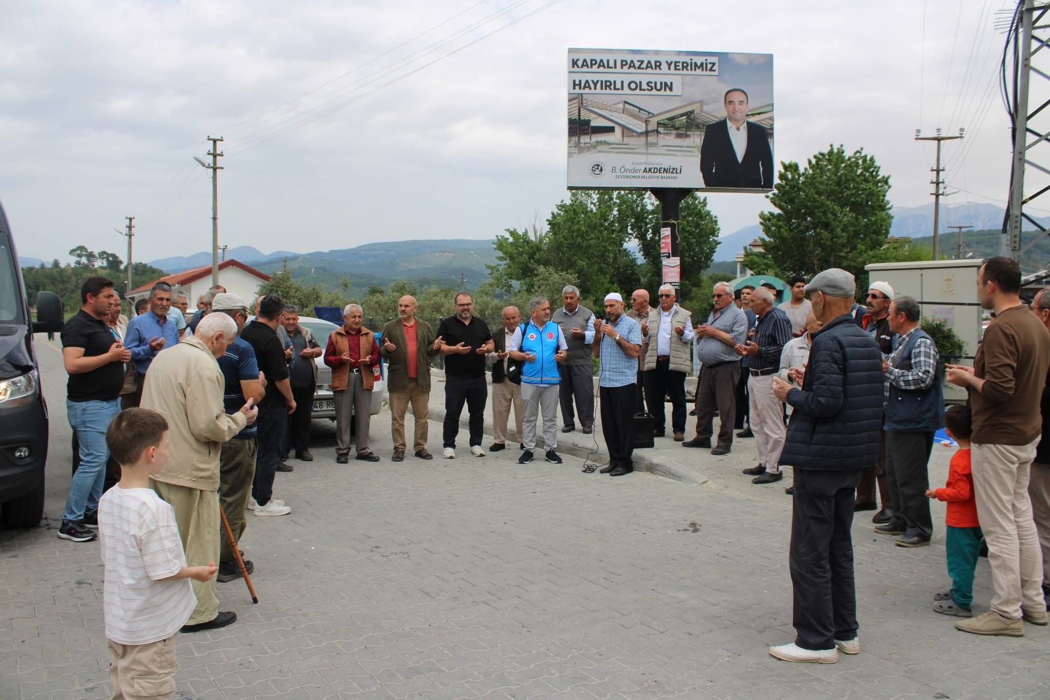 Hac Yolculuğuna Dualarla Uğurlandilar (5)