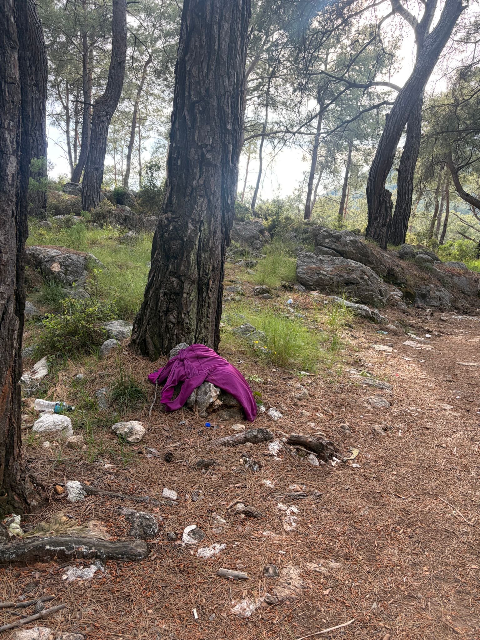 Kayaköy’de Çöp Tepkisi “Doğa Ile Sevişmeyelim” (4)